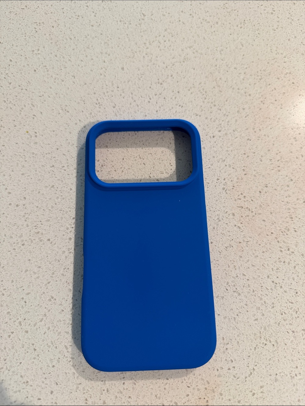 iPhone 17 pro blue case